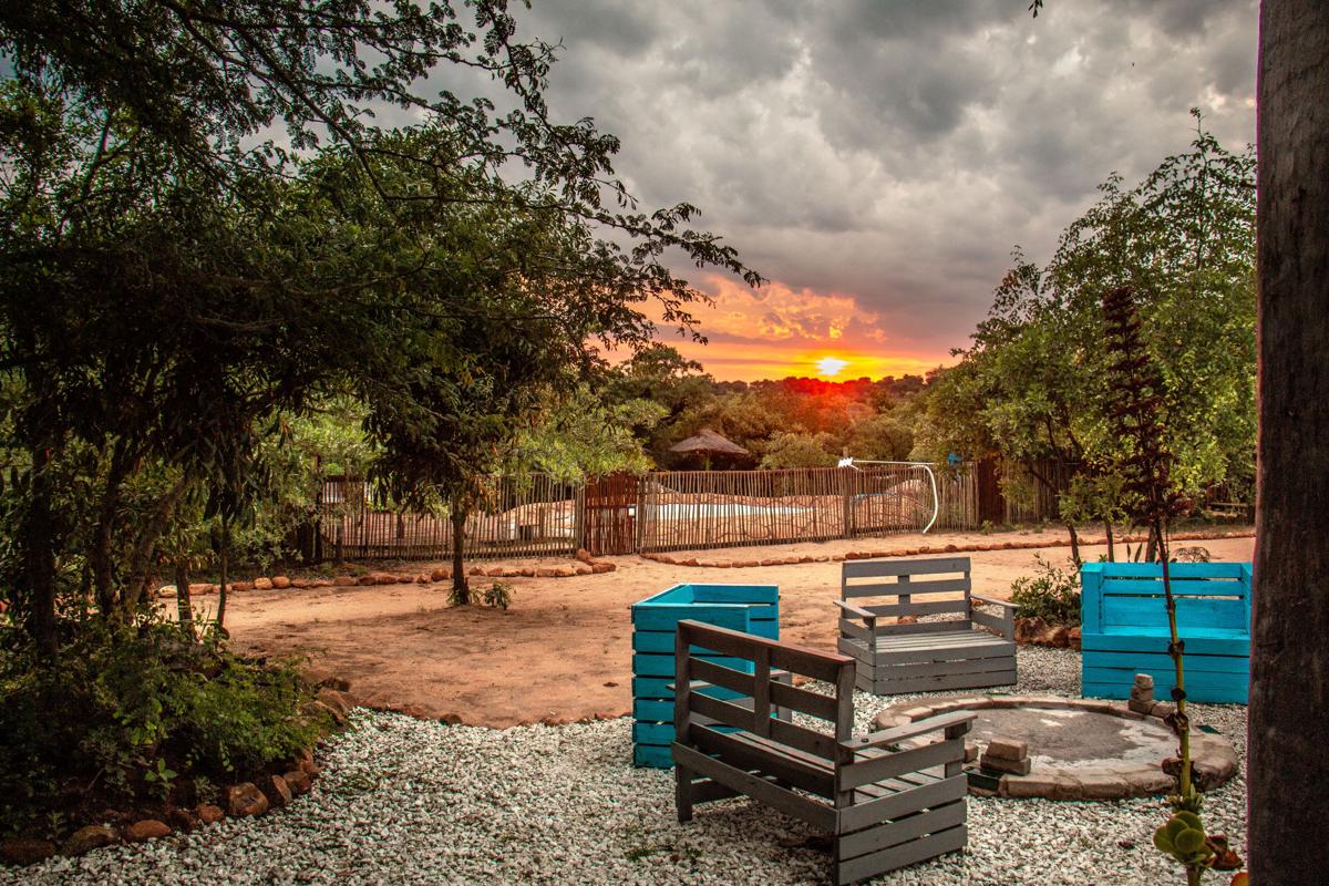 Shik Shack Backpackers photo 1