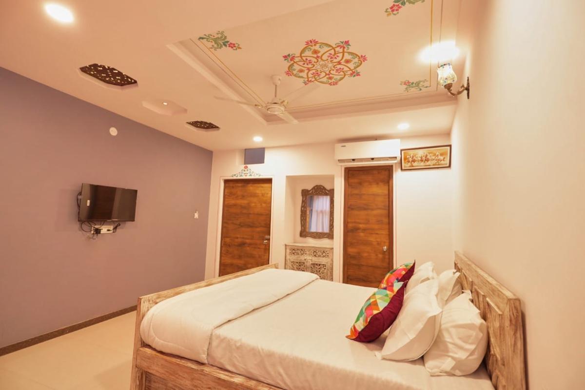 Neev Haveli photo 2