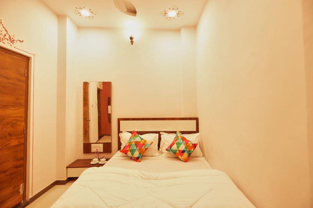 Neev Haveli photo 4