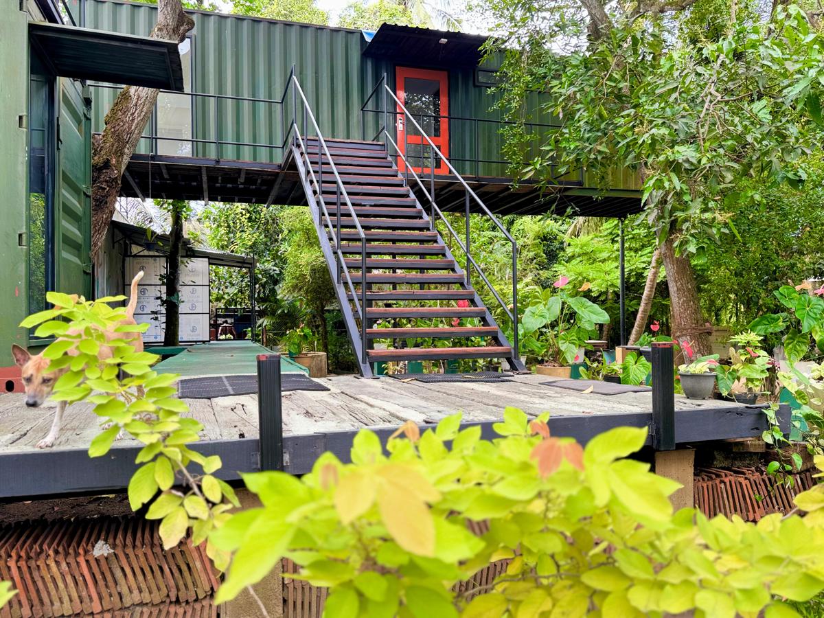 Travelers Haven Hostel Katunayake photo 2