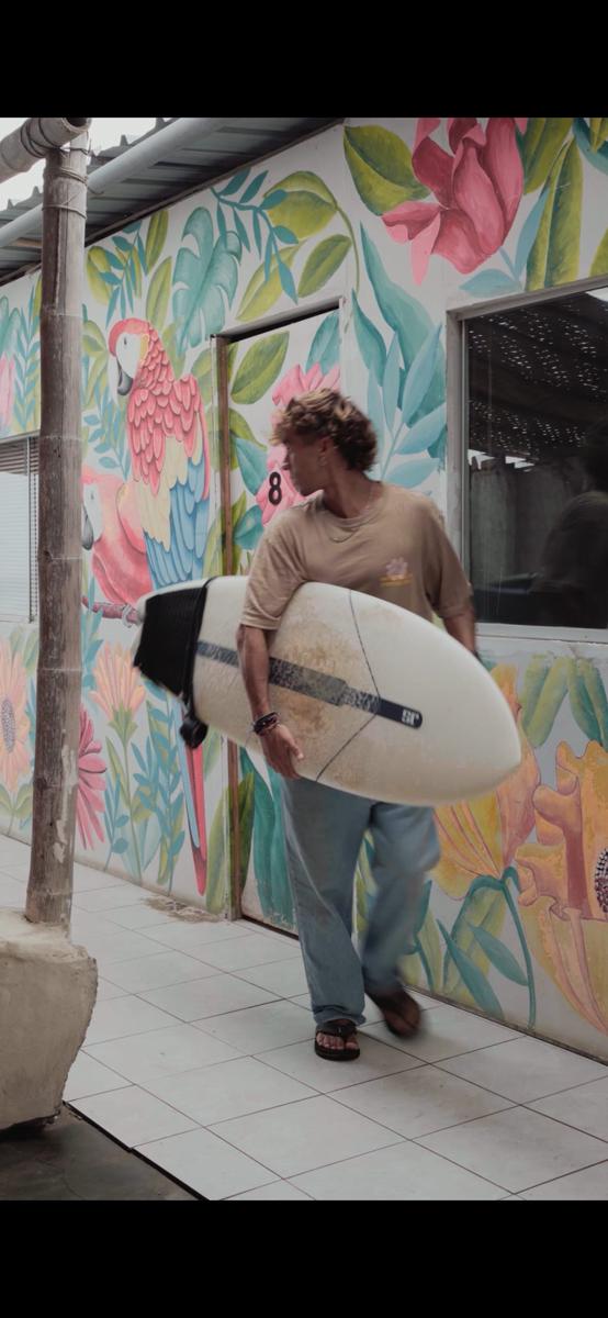 Totora Surf Hostel photo 4