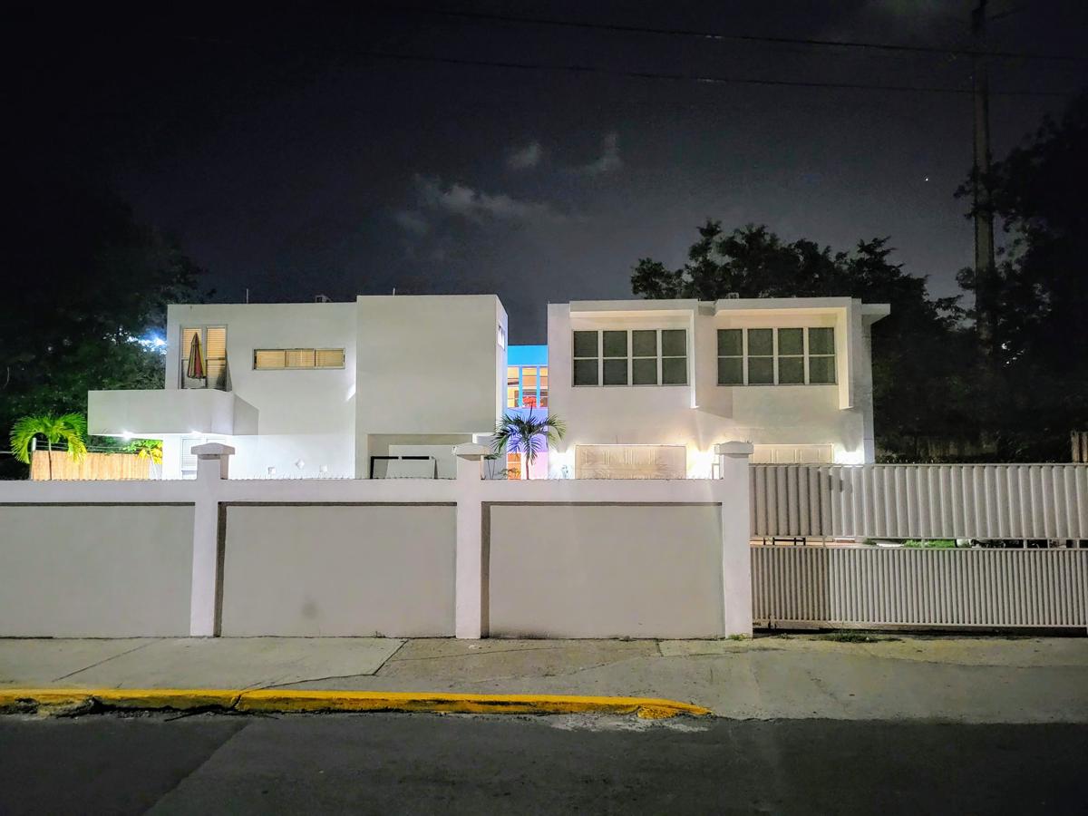 Mango Mansion photo 2