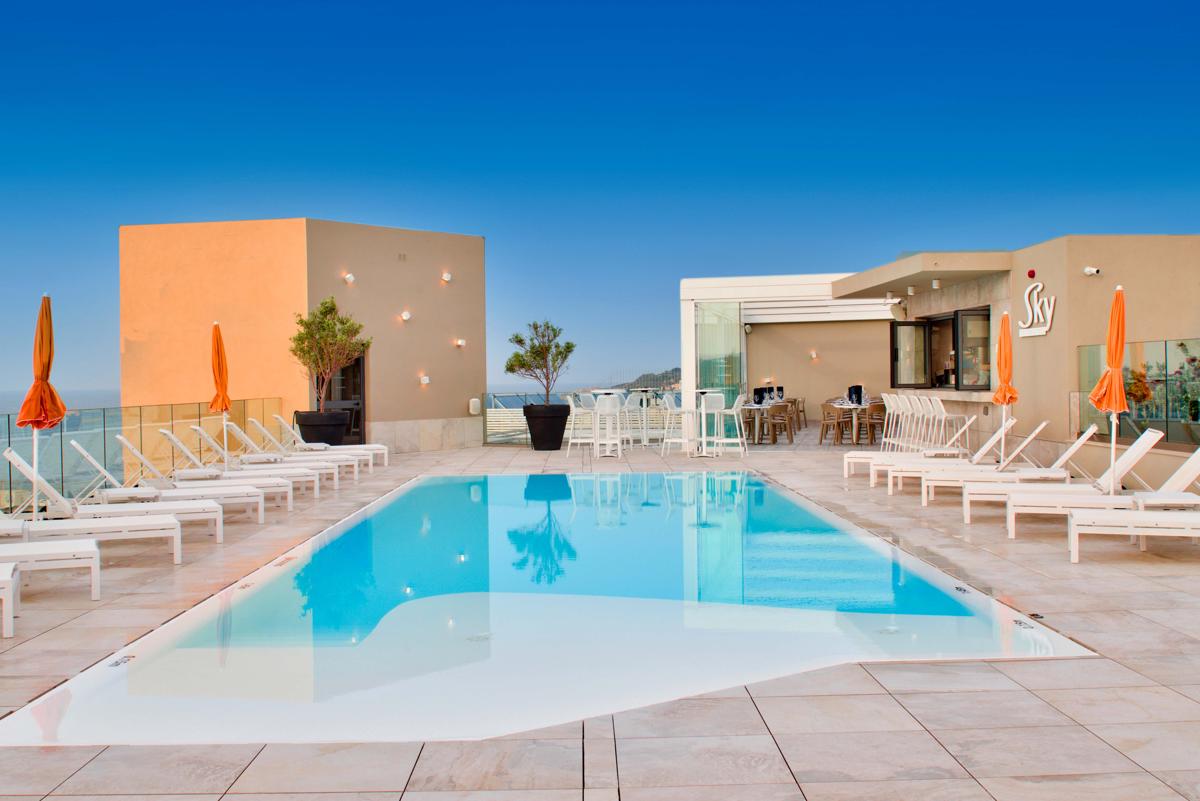 Luna Holiday Complex photo 1