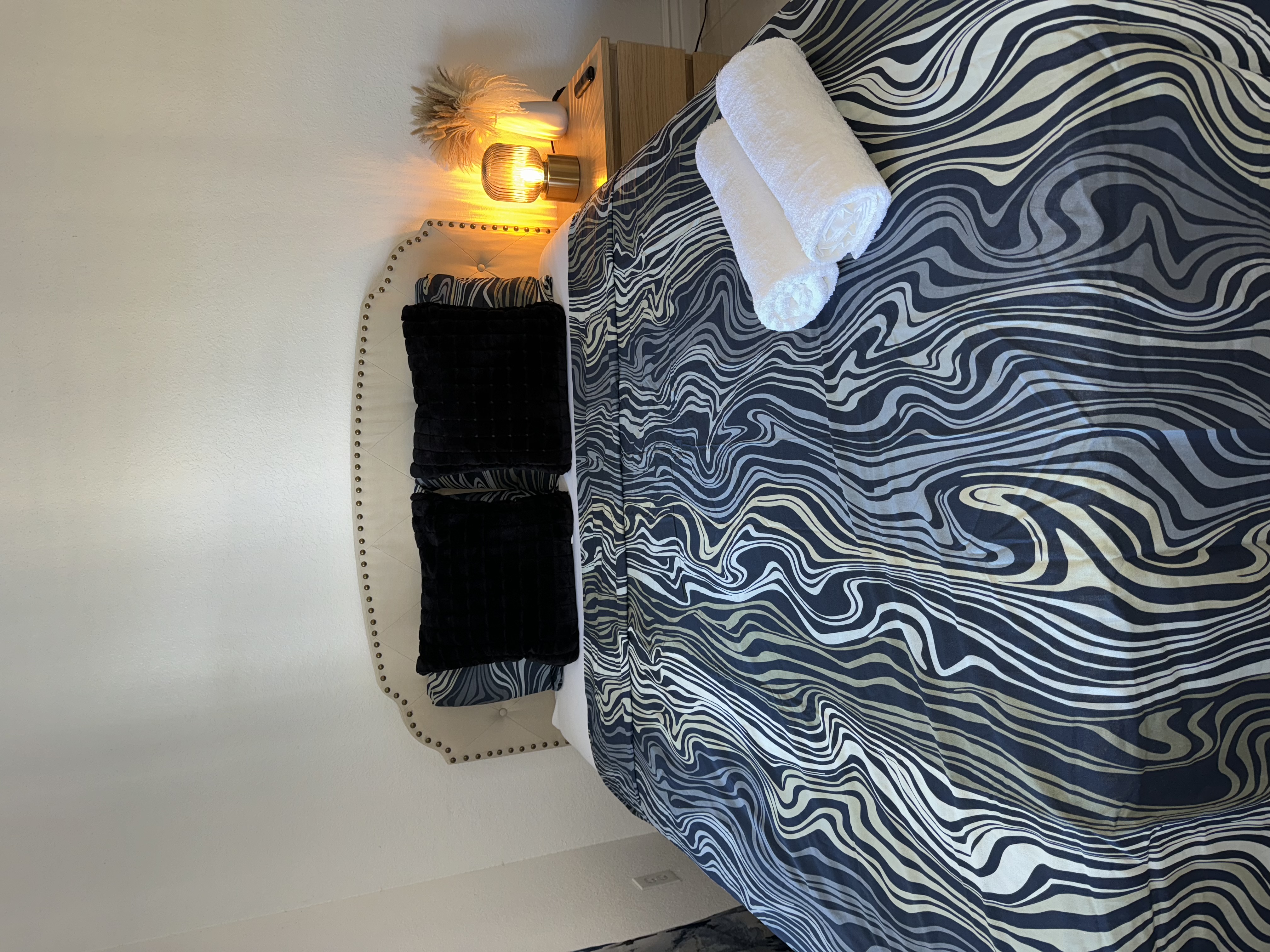 Cozy - Home Away from Home
