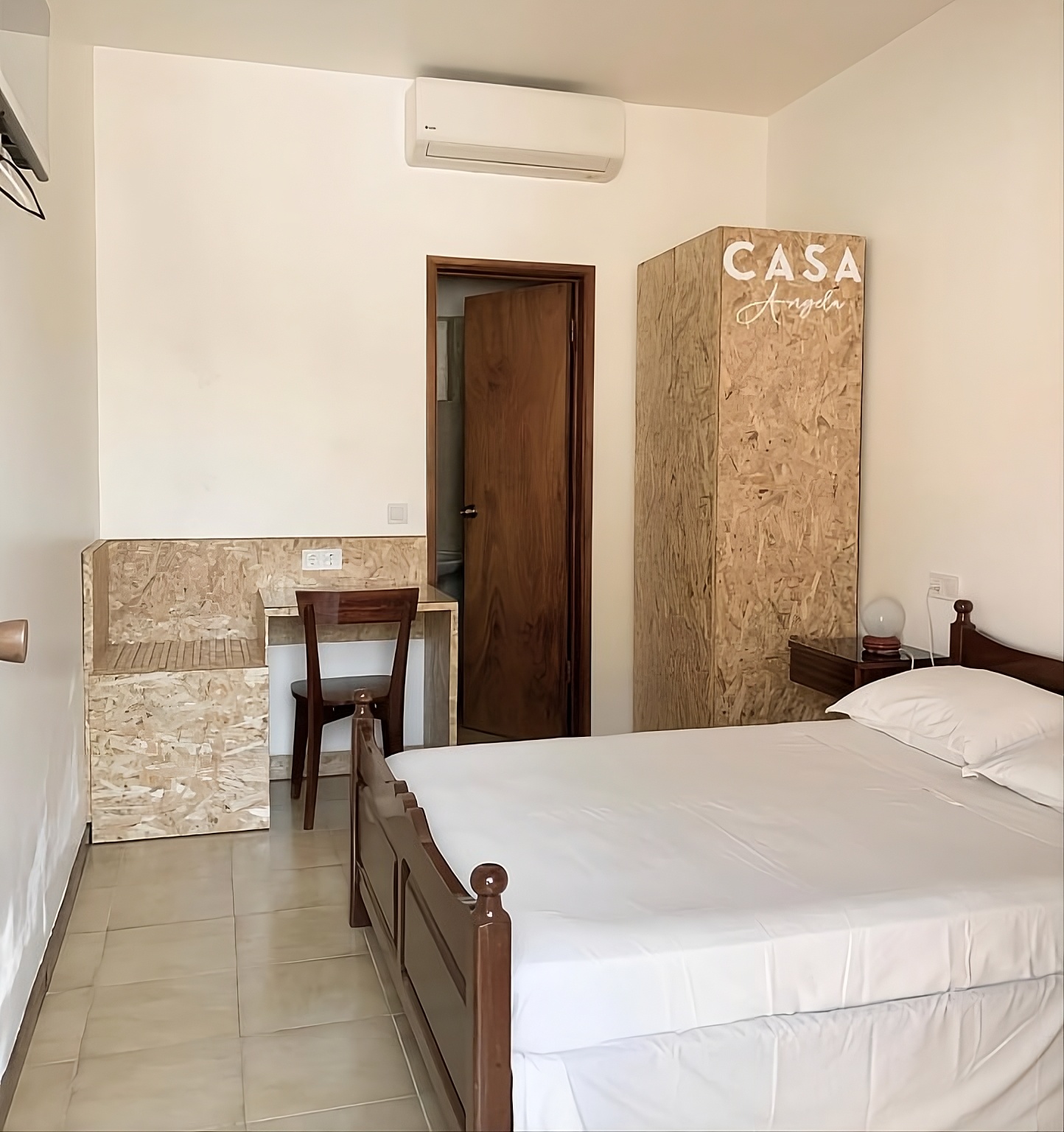 Residencial Casa Ângela B&B