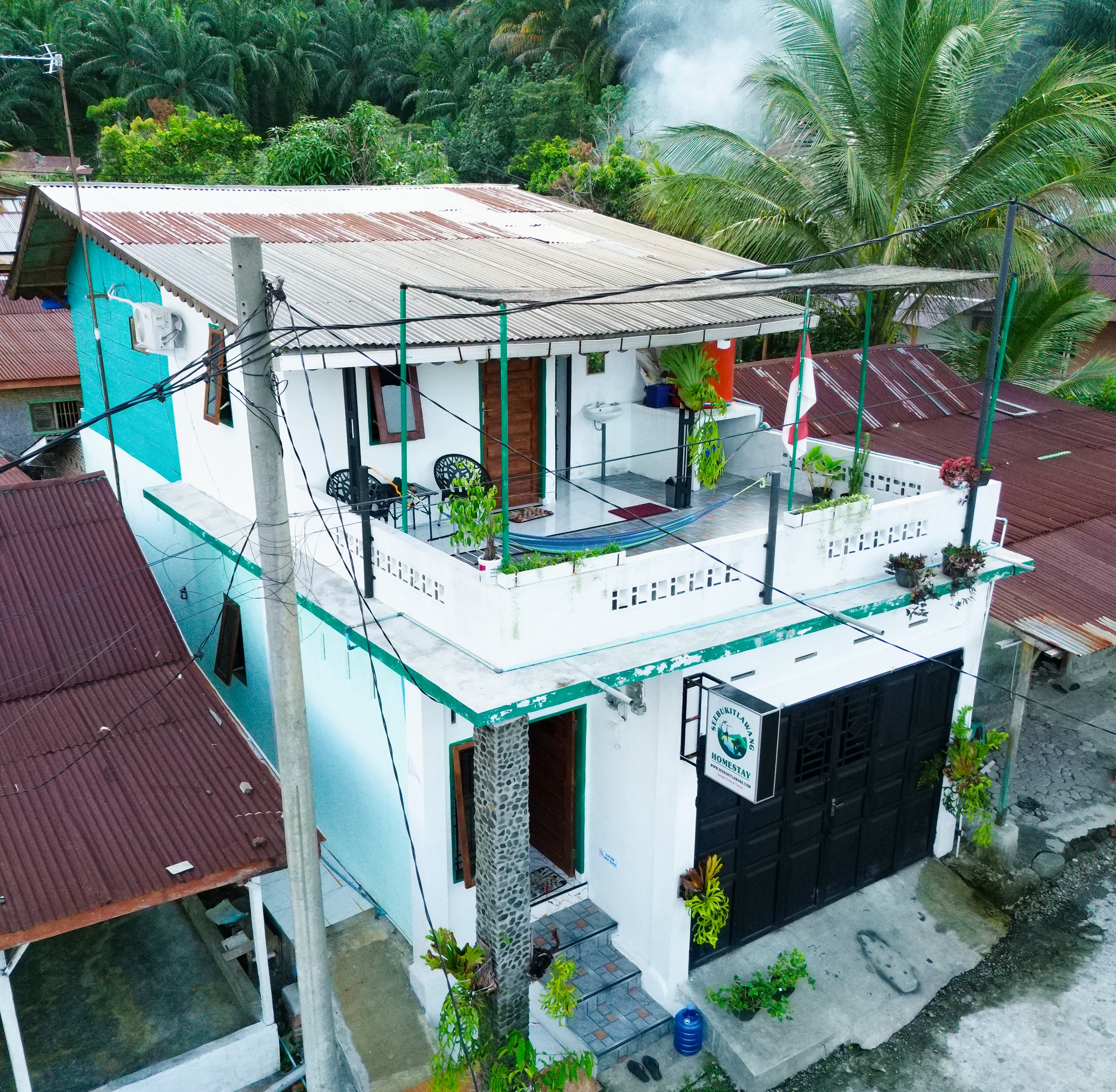 See Bukitlawang Homestay