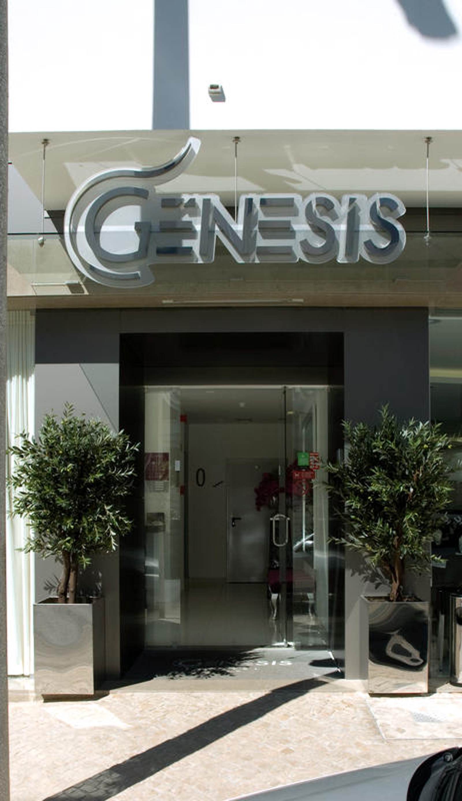 Hotel Genesis