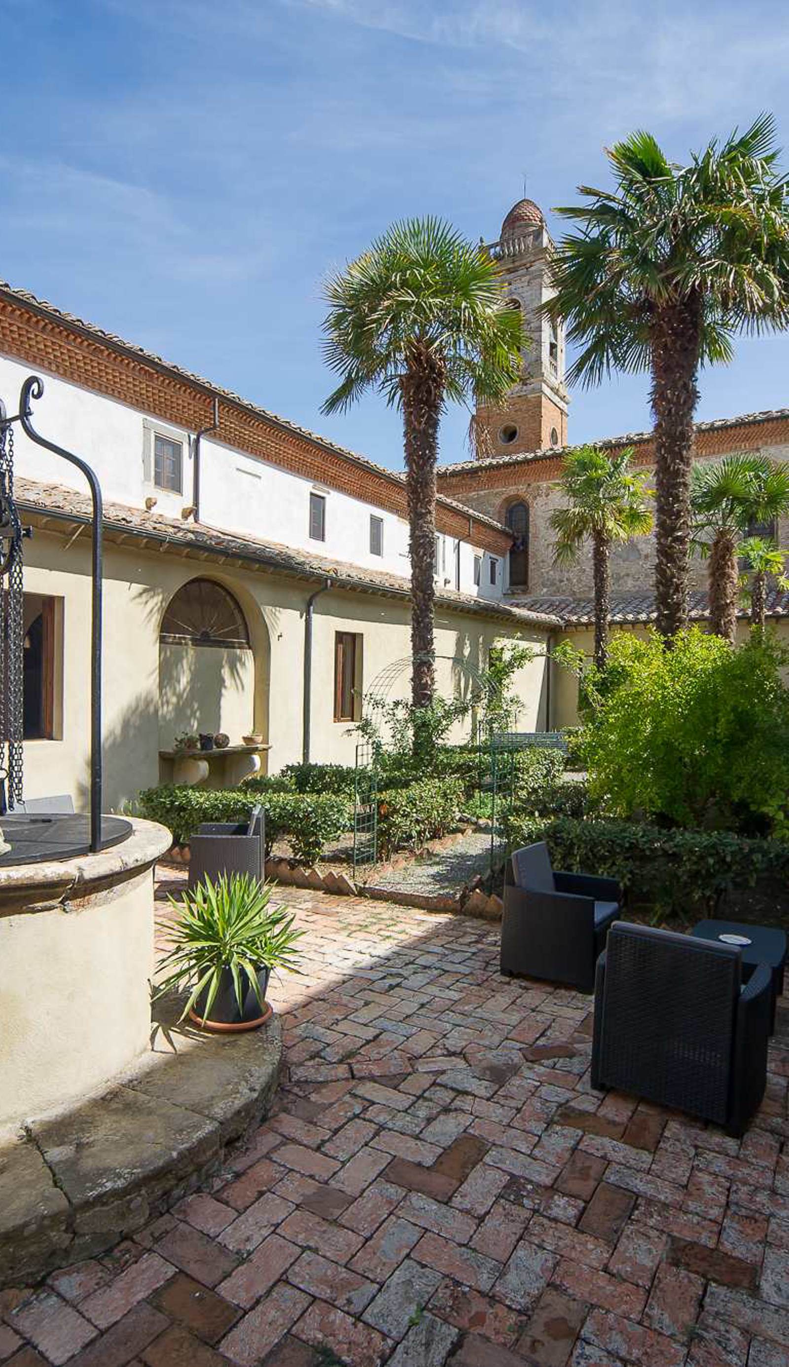Chiostro delle Monache