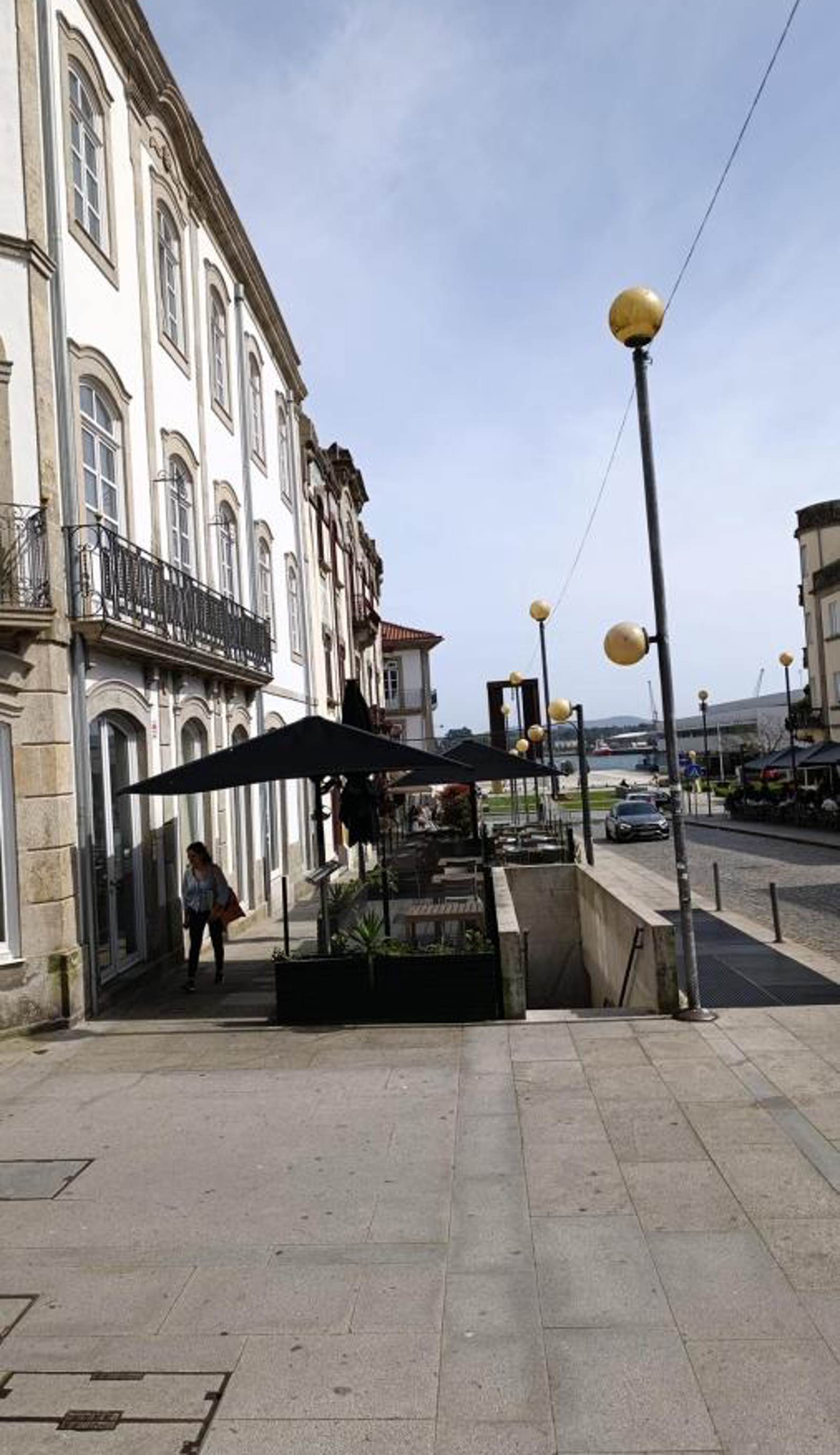 Avenida Central Viana Apartment