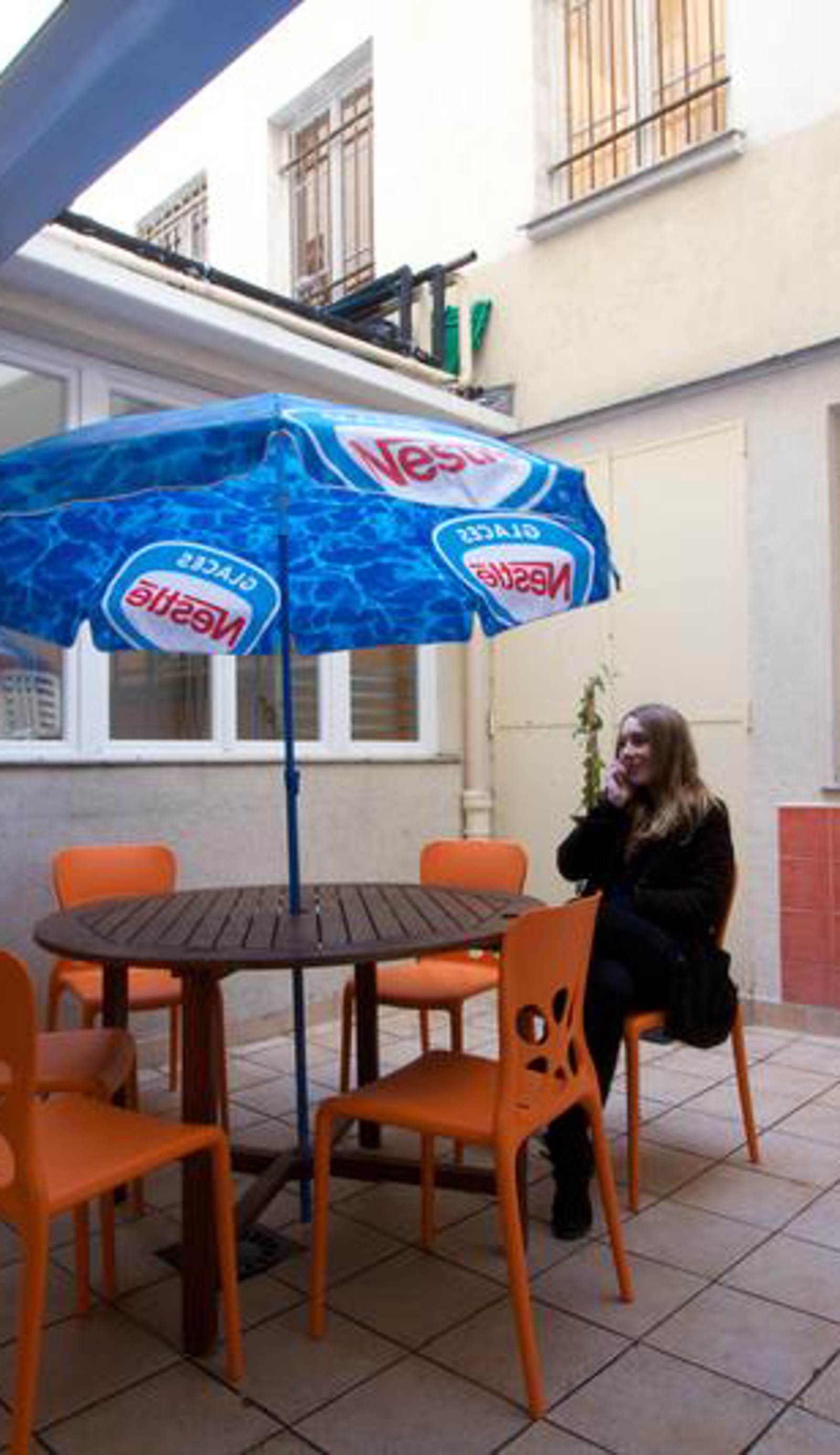 Bastille Hostel