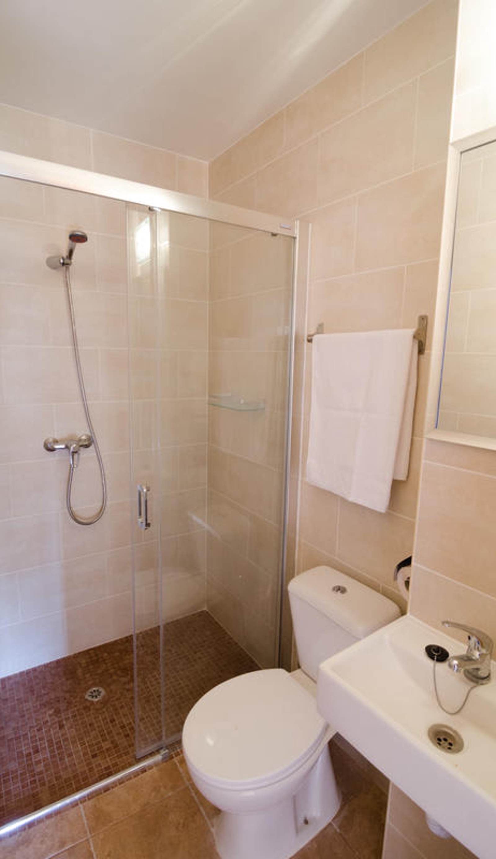 Hostel Embat