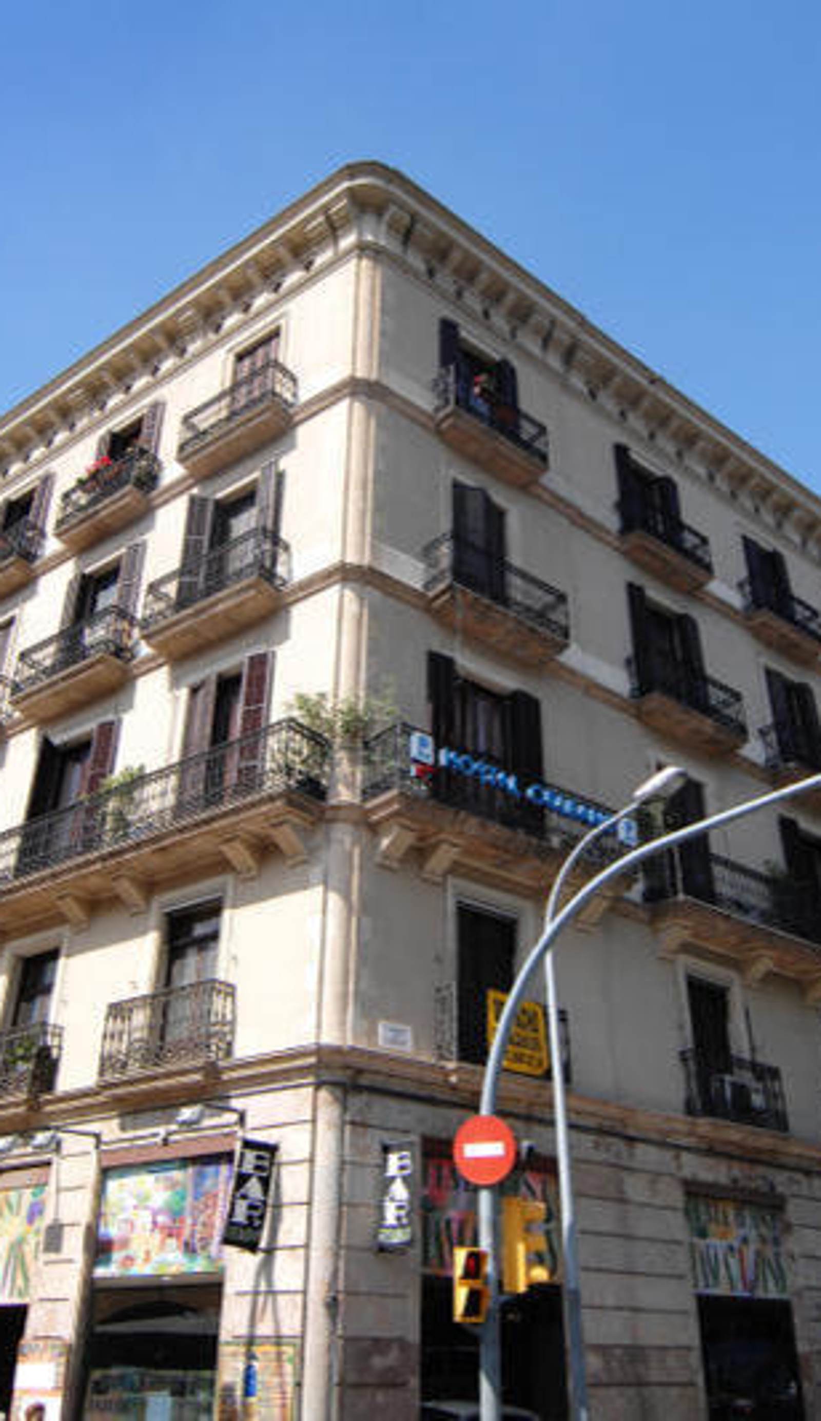 Hostal Orleans