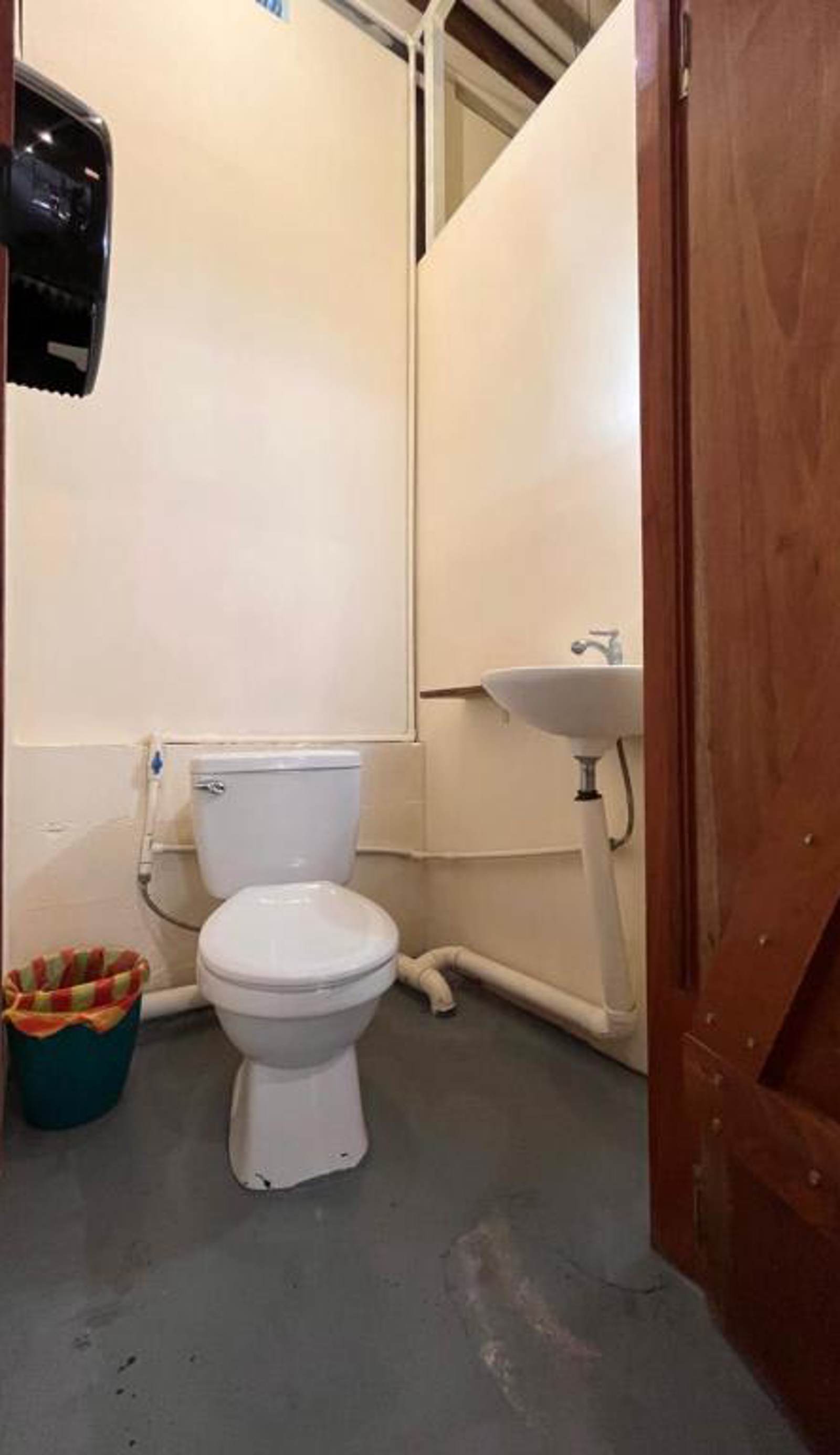 Hostel Tuanis