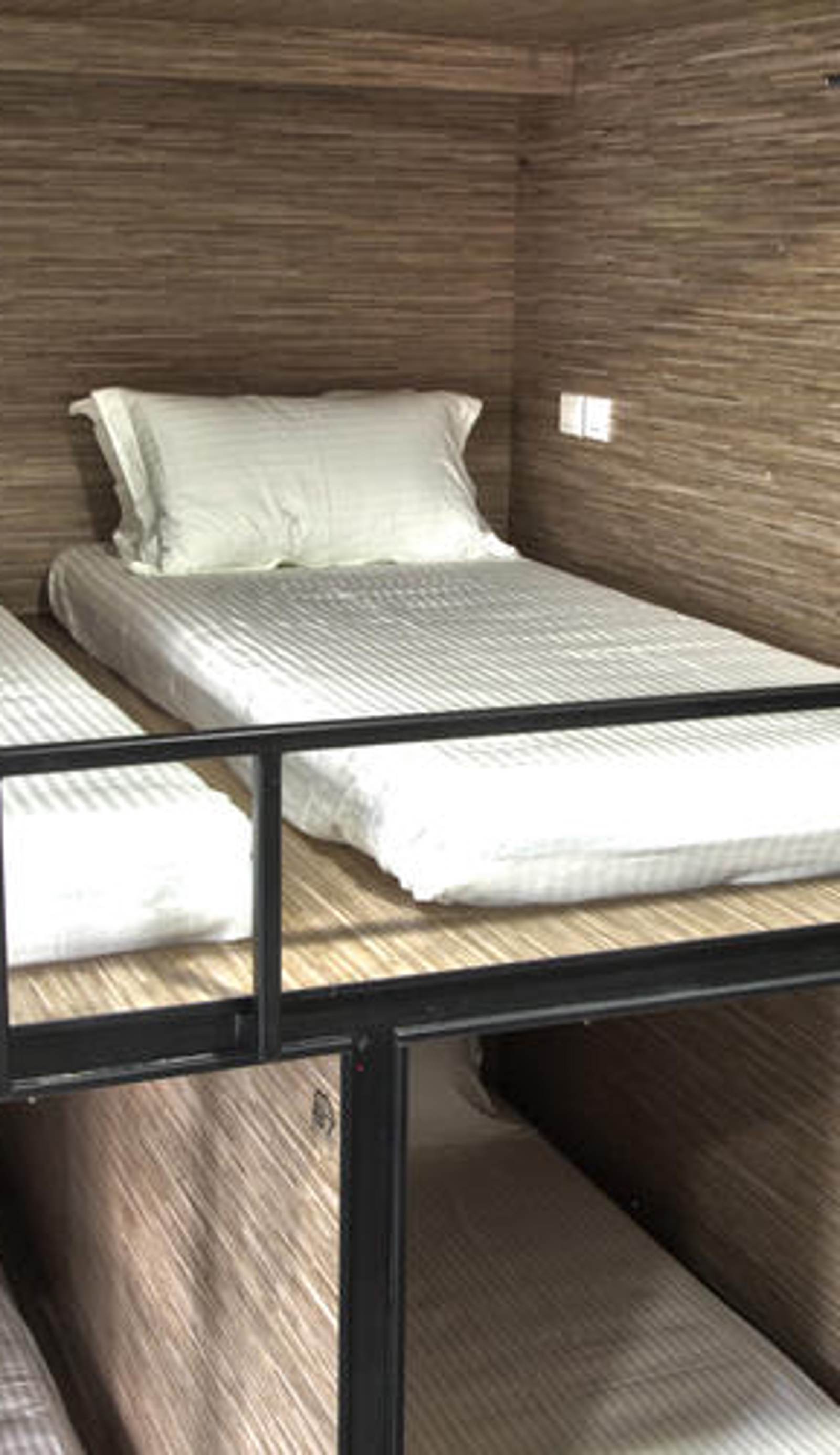 Dream Lodge @ Tyrwhitt