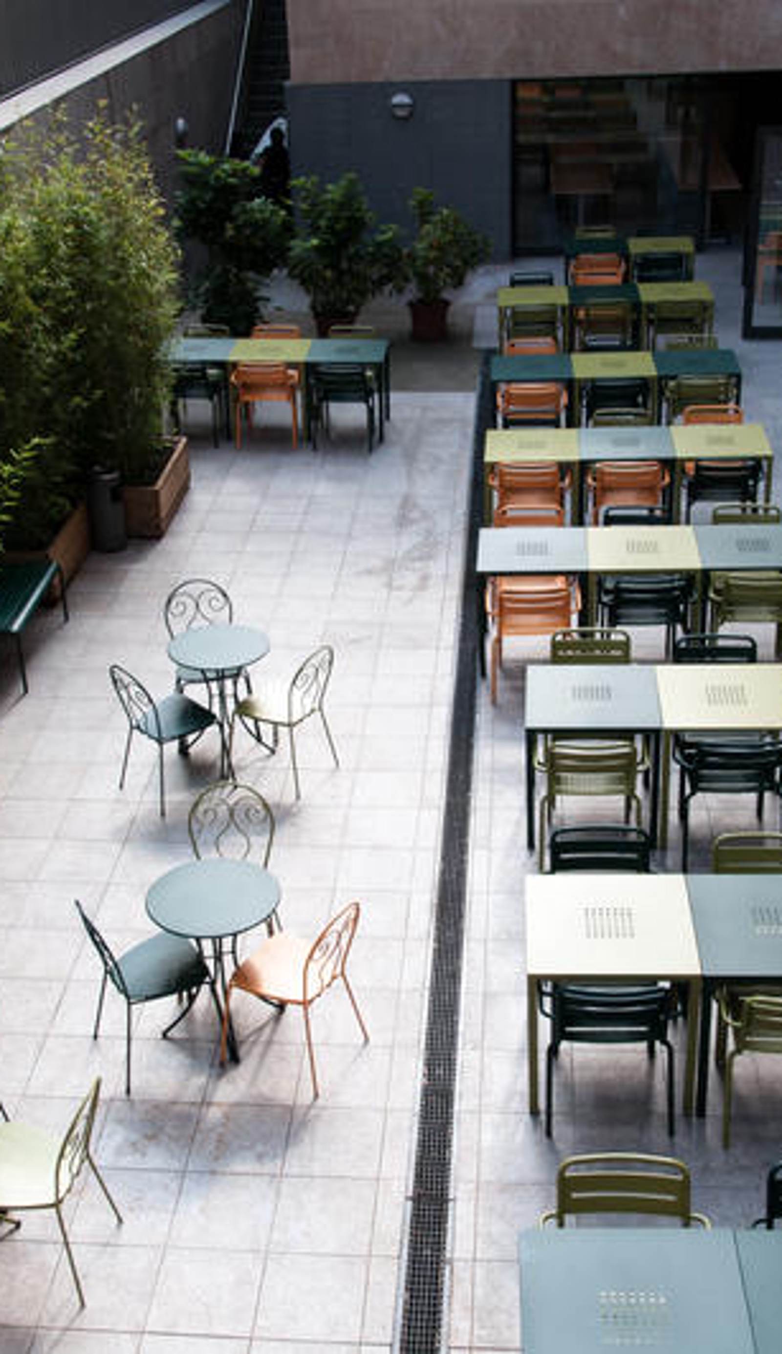 Barcelona Pere Tarres Youth Hostel