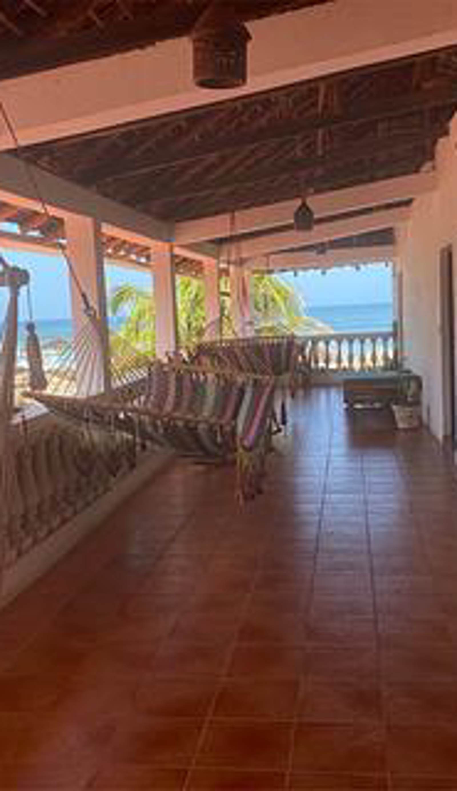 Simple Beach Lodge