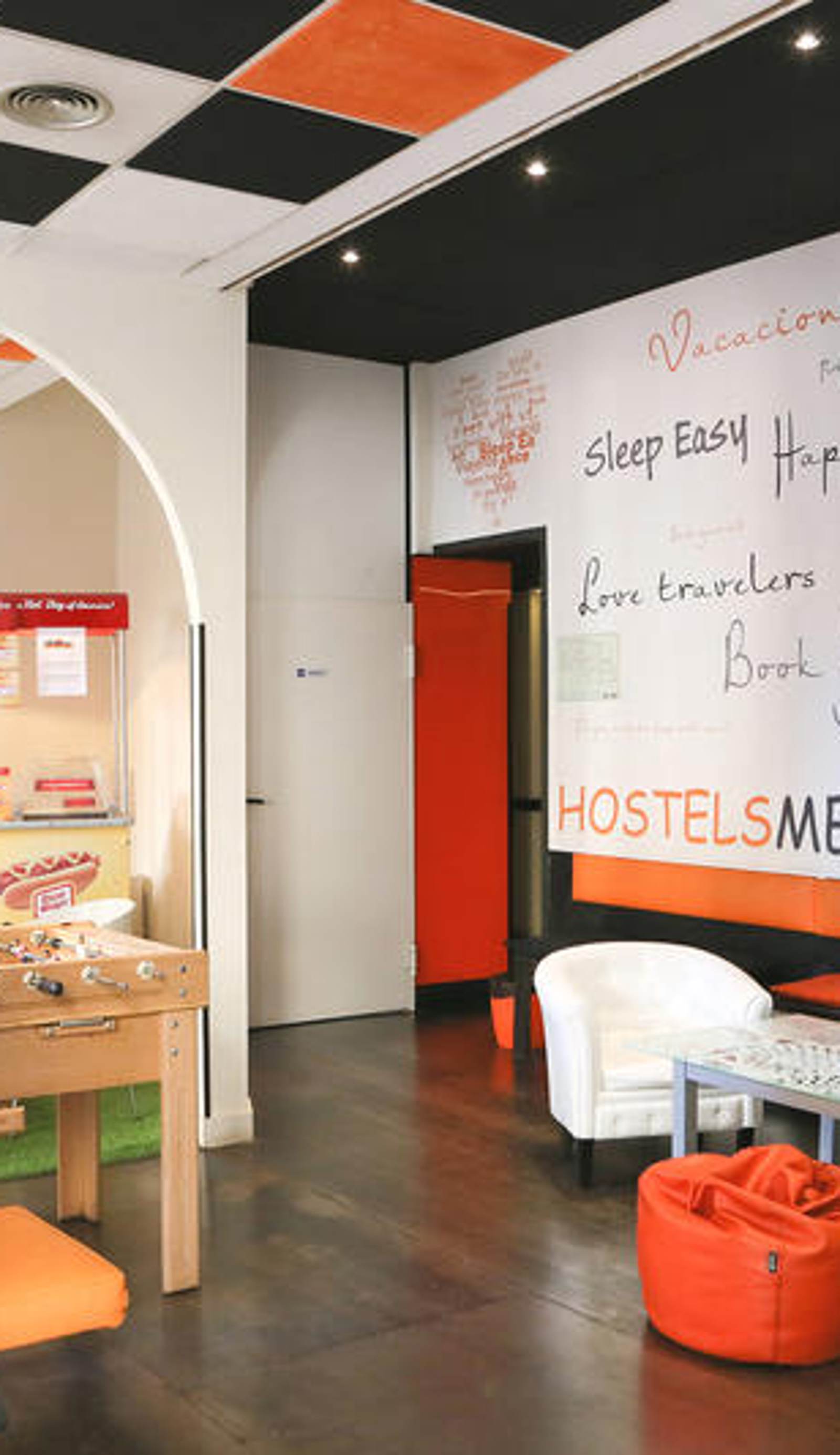 Hostel Meeting Point