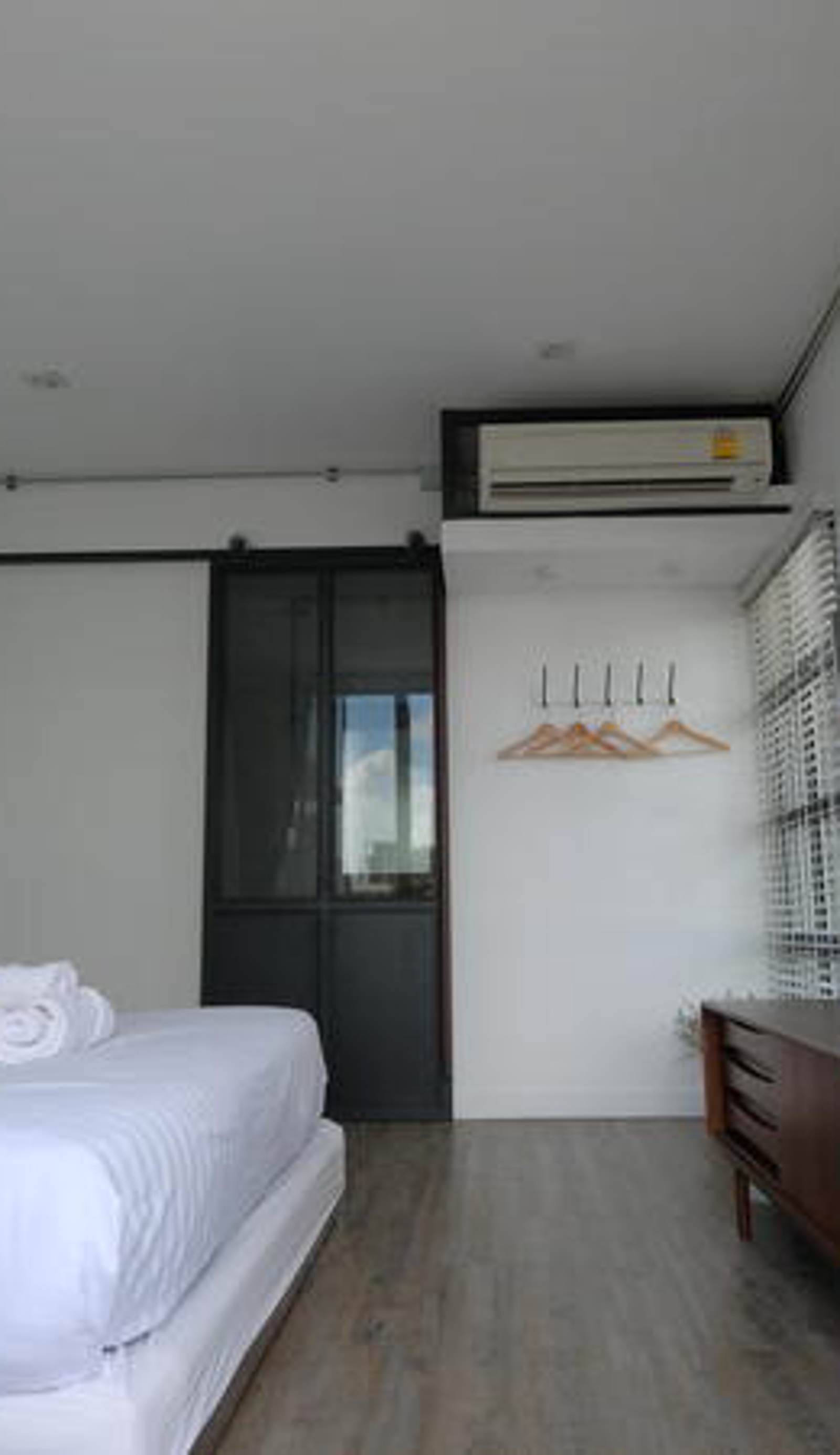 Iron32 Hotel Bar and Bistro