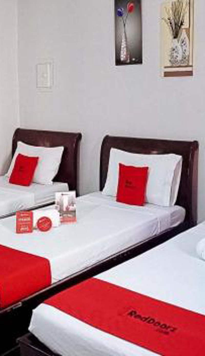 RedDoorz near Ormoc Port Terminal