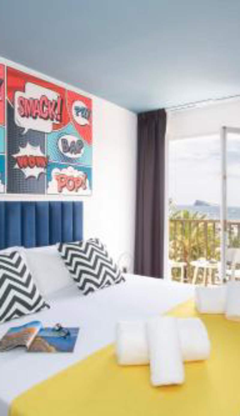 Casual Pop Art Benidorm by Casual Hoteles