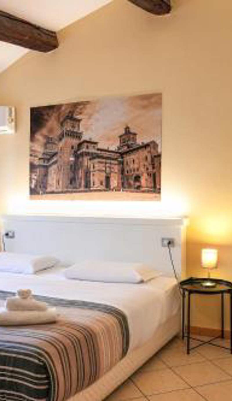 SMART HOTEL