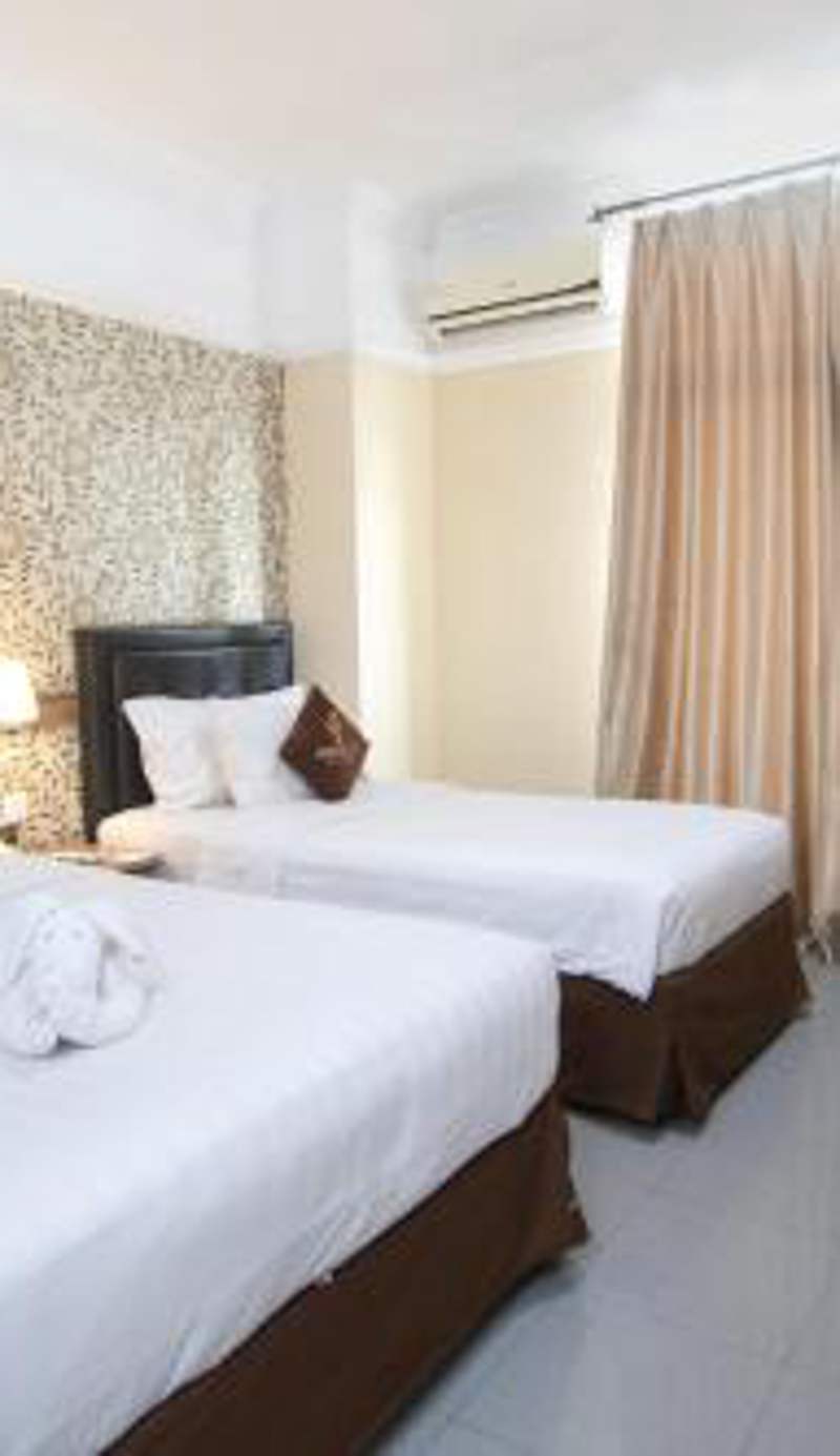 Amarelo Hotel Solo