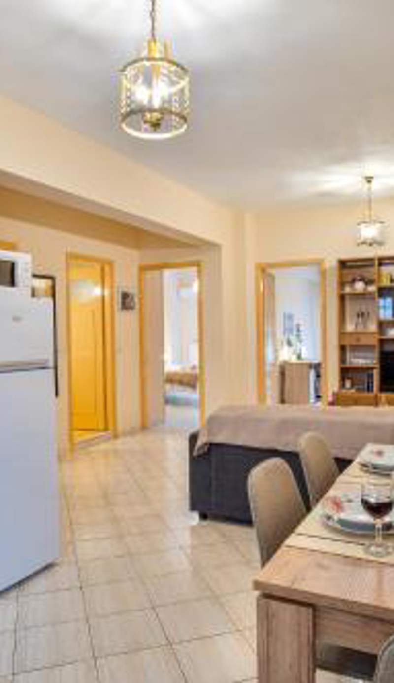 Tritsa House, 3-bedroom apt next to Corfu Town and airport