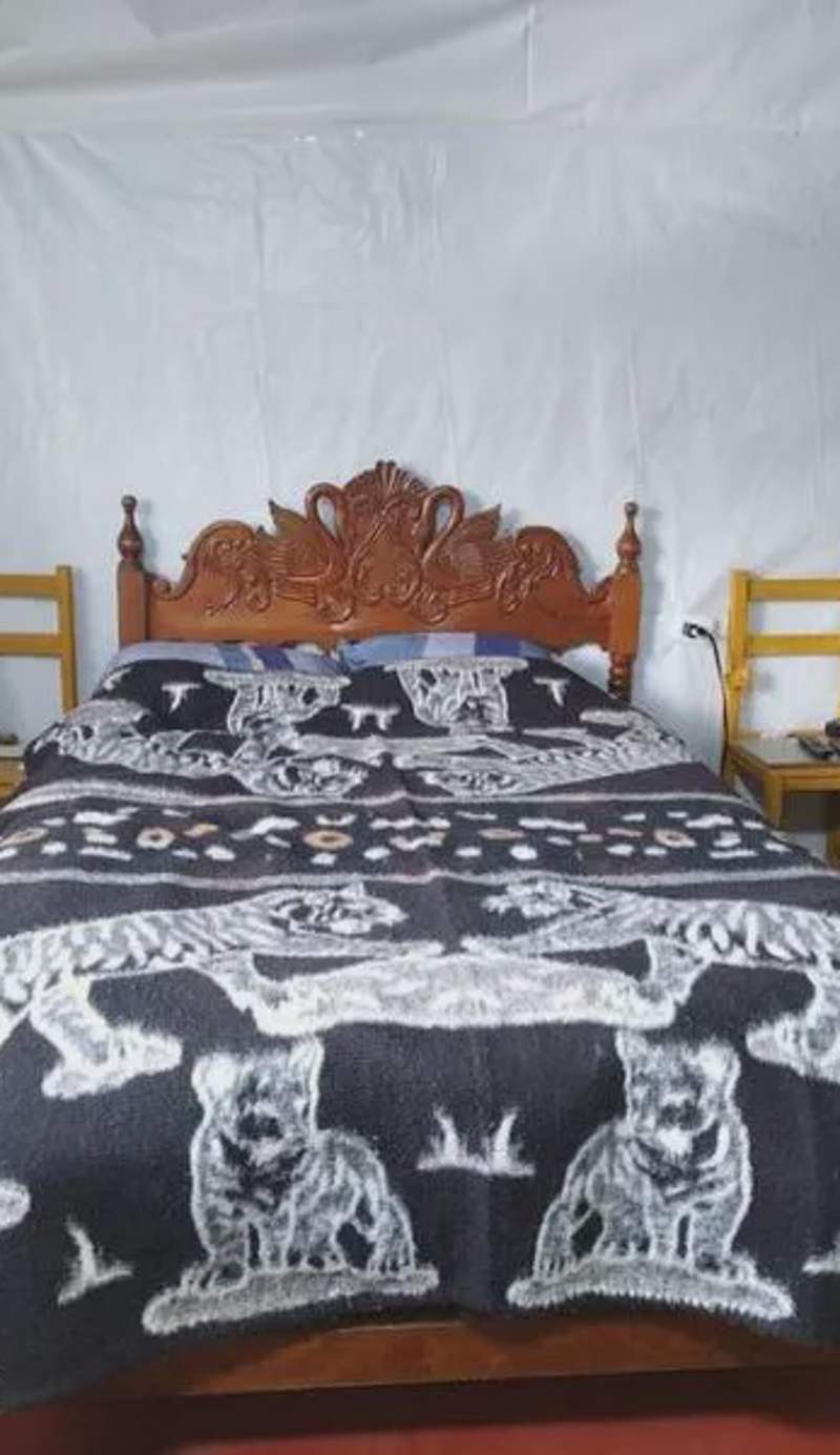 Posada Shumac Ñahui baño privado y ducha caliente