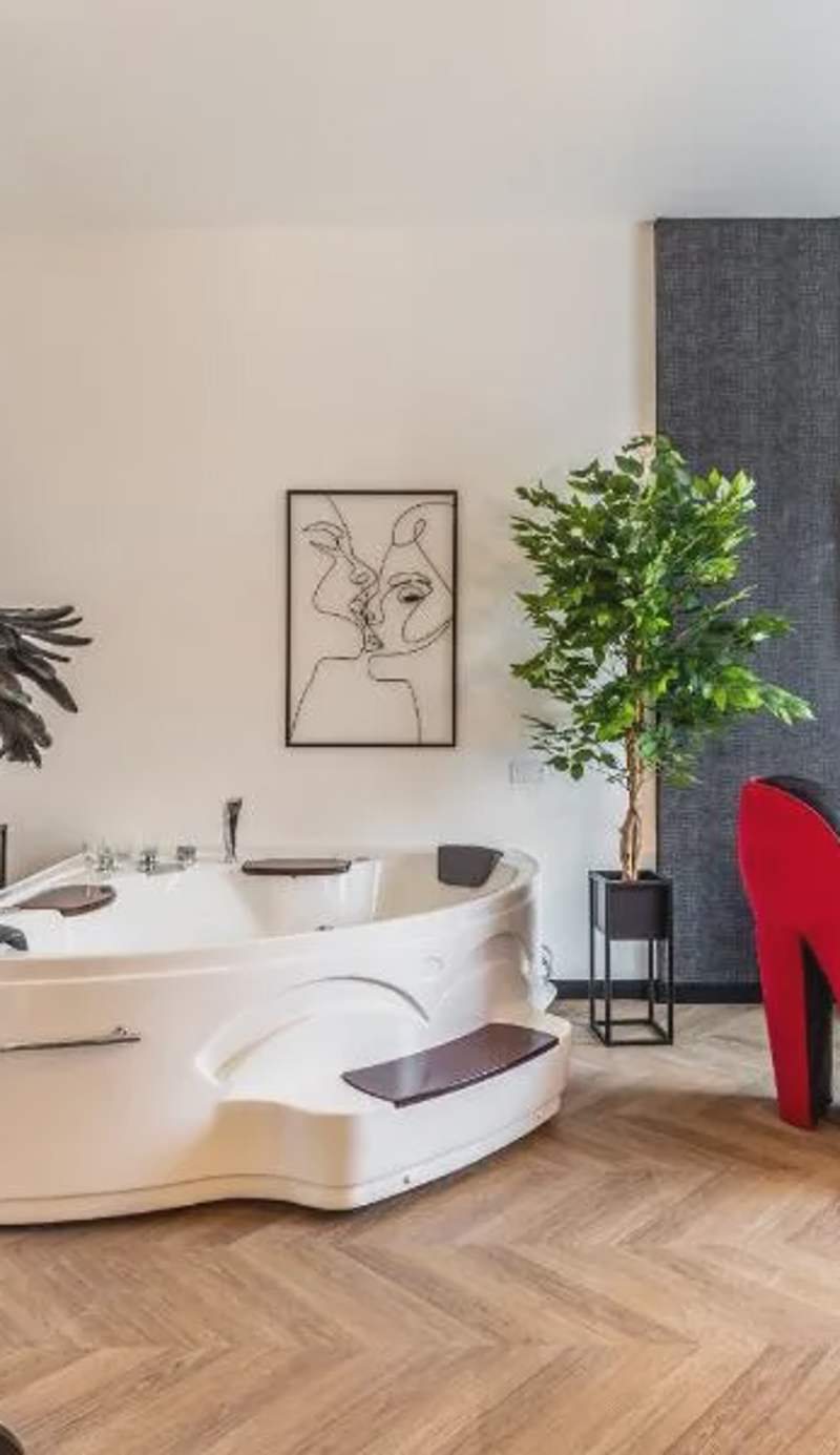 Luxury Suite - Tentazioni Nascoste