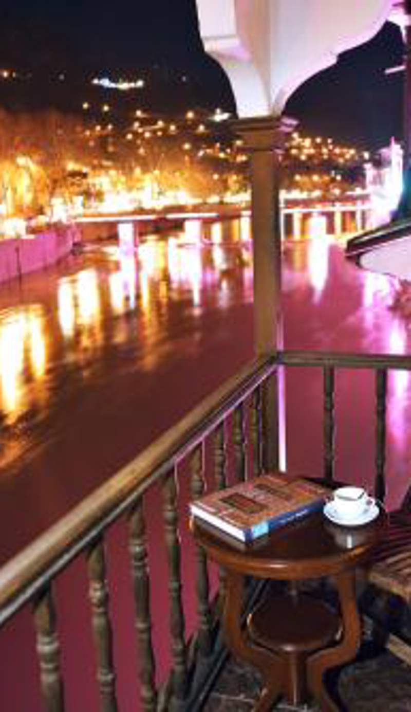 Uluhan Hotel