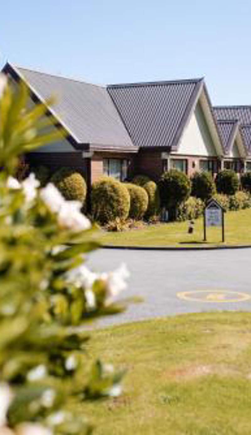 Ascot Park Hotel