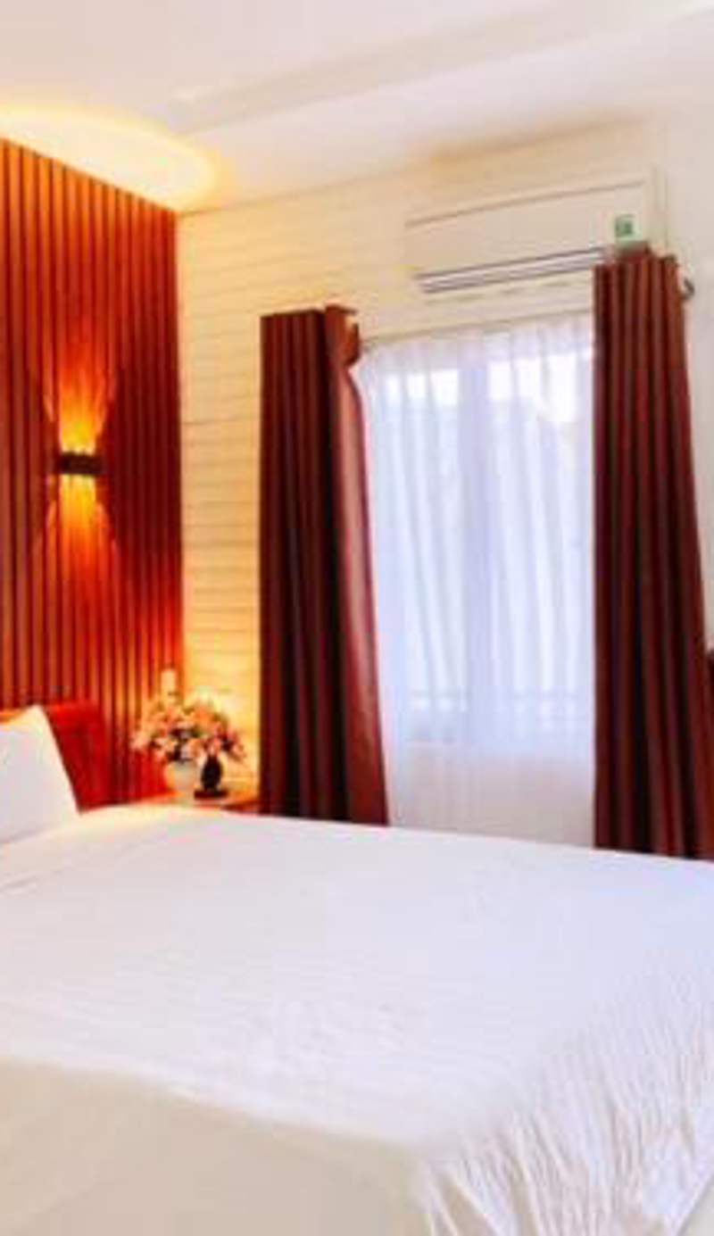Poetic Hue Hotel & Spa