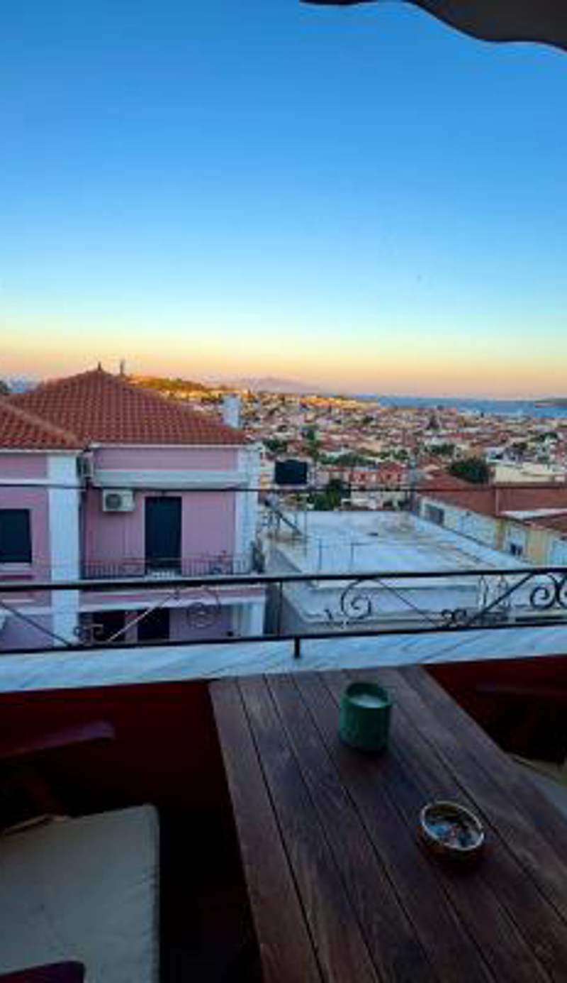 Castle View Apartment