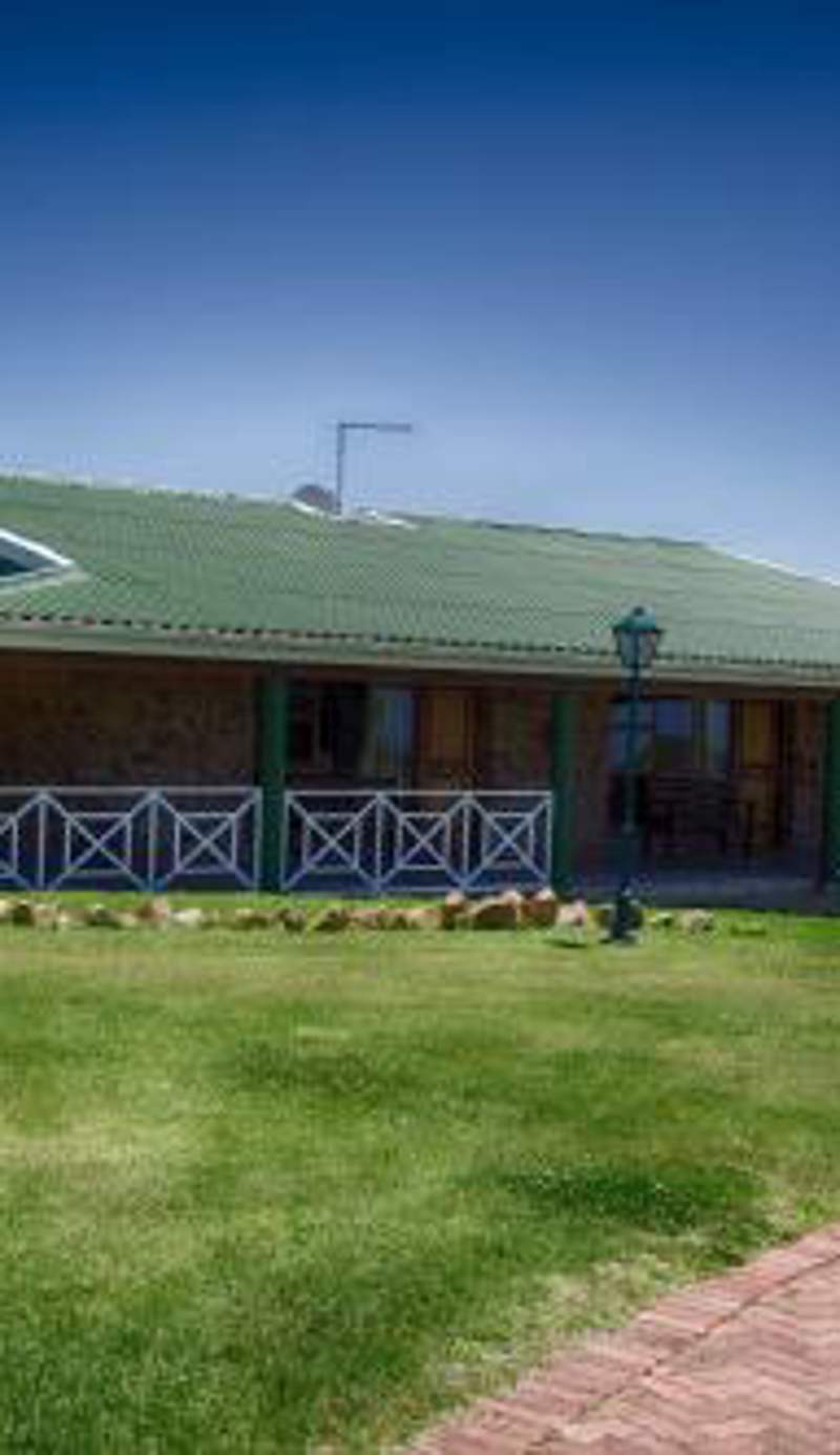Mentors Country Estate