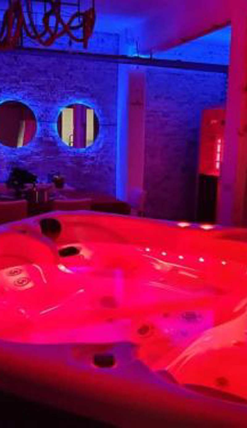 SPA industrial Loft im ehemaligen Umspannwerk Schaltzentrale