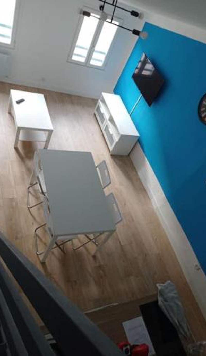 BudgetBnb 185, Toulon petit duplex a deux pas de l'Opéra climatisé