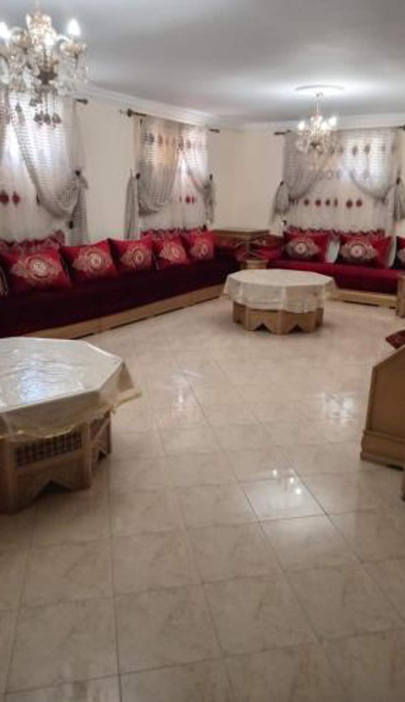 Appartement villa spacieuse 200m2 terrasse prive grand jardin et piscine