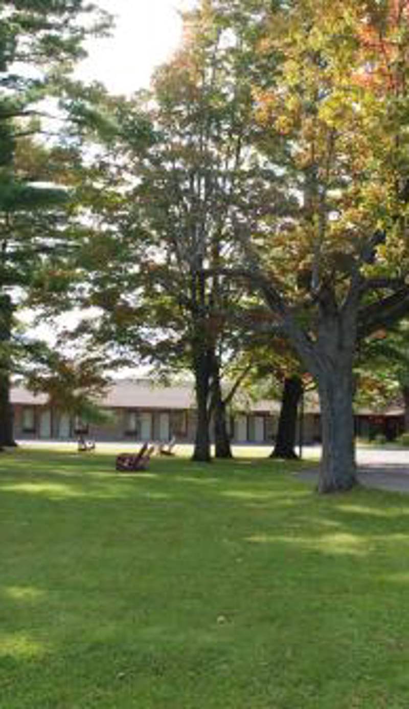 Rideau Heights Inn
