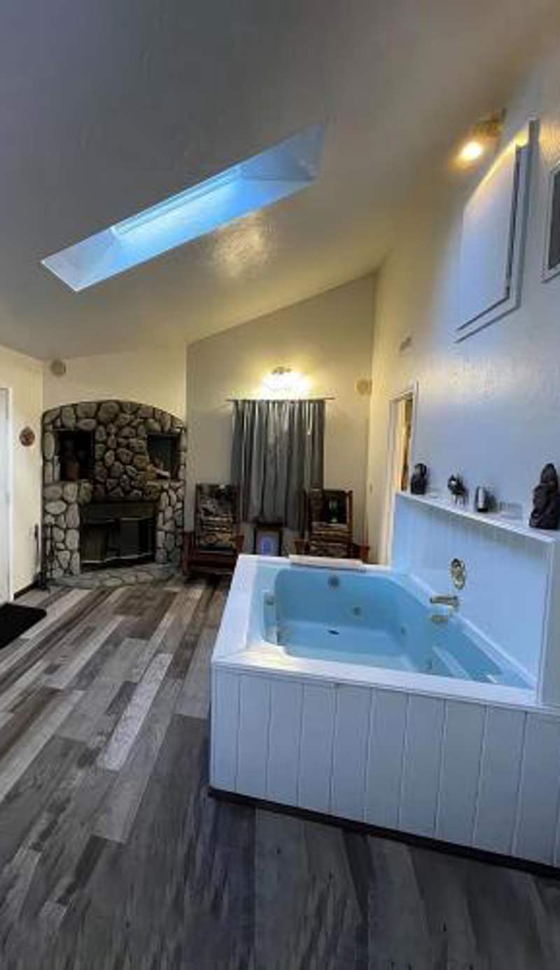 Pine Knot Guest Ranch