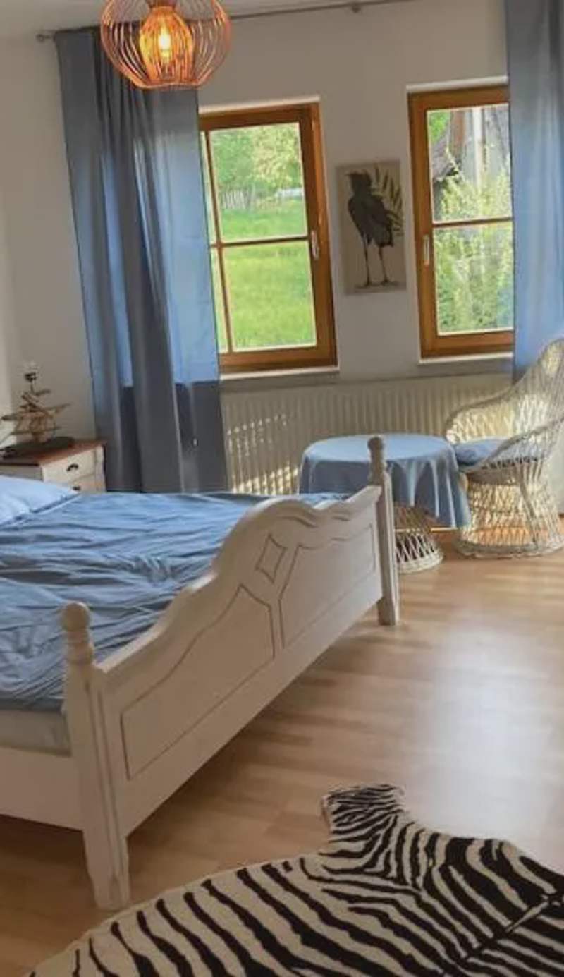 Großzügige, helle 3,5 Zimmer Wohnung