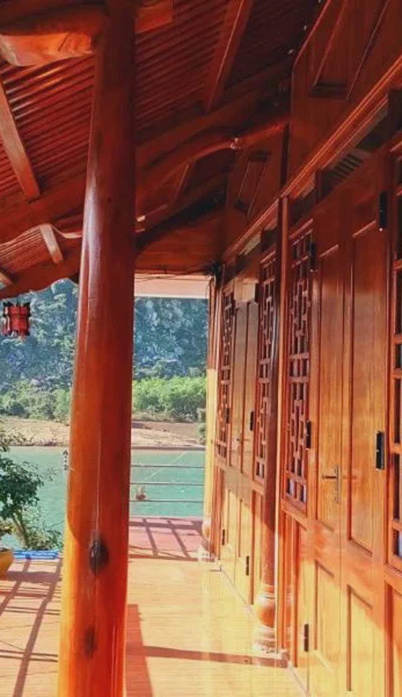 Phong Nha River House