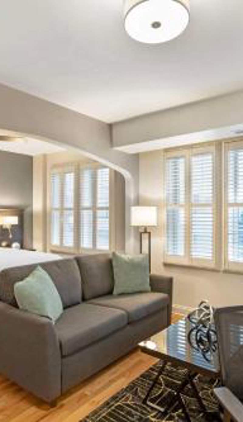 Best Western Plus Hawthorne Terrace Hotel