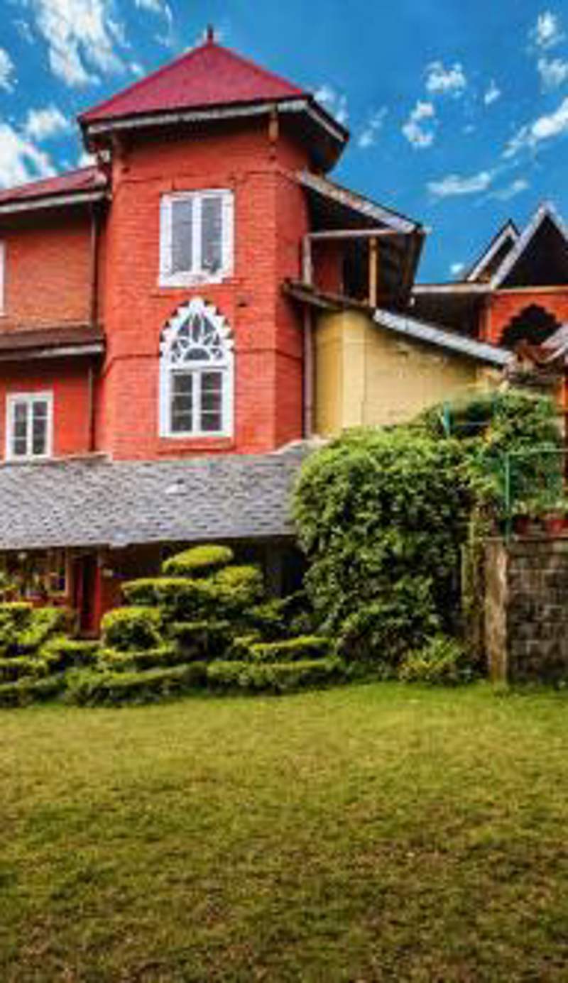 WelcomHeritage Grace Hotel