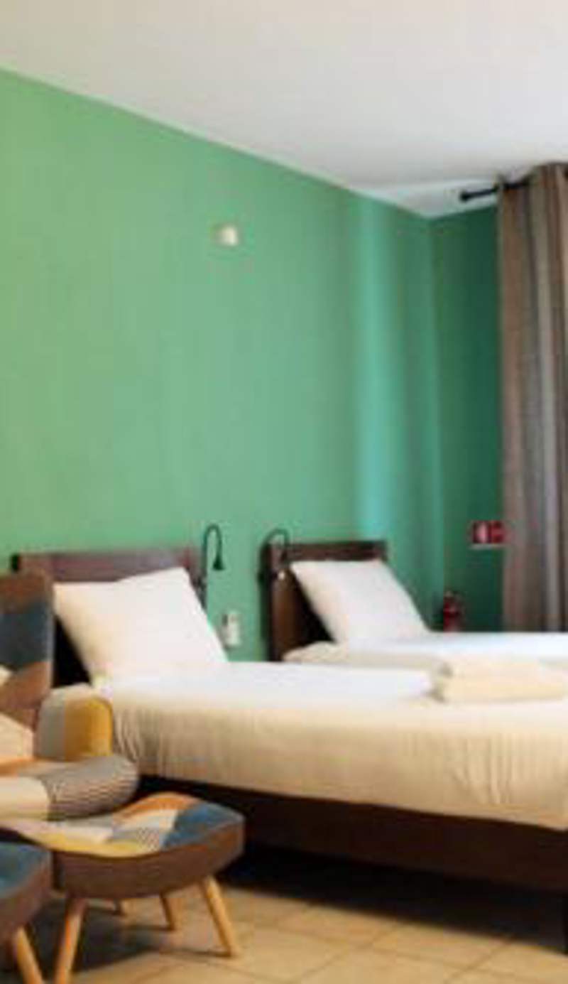 Budget Stay + Private Parking