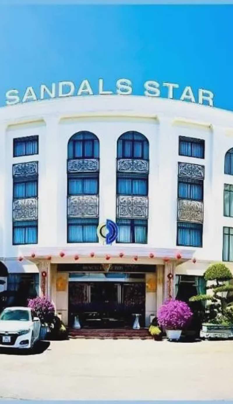 Sandals Star Hotel