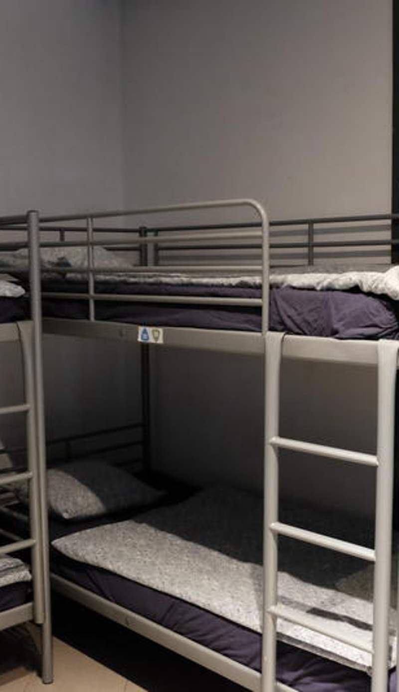 Alternative Creative Youth Hostel