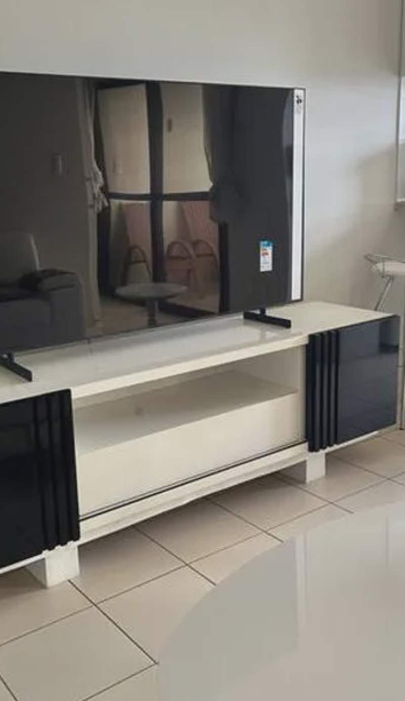Flat completo no centro.