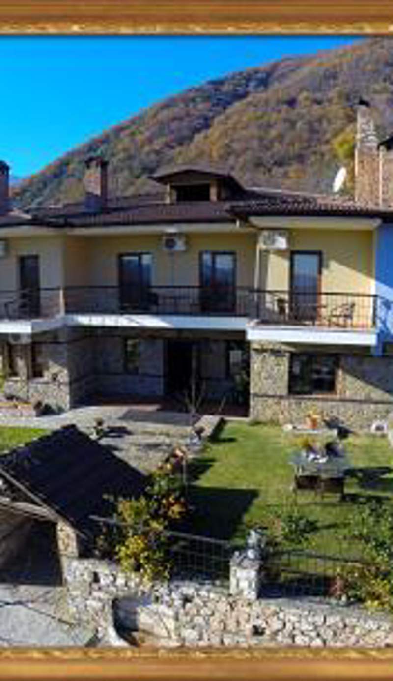 Voreas Hotel