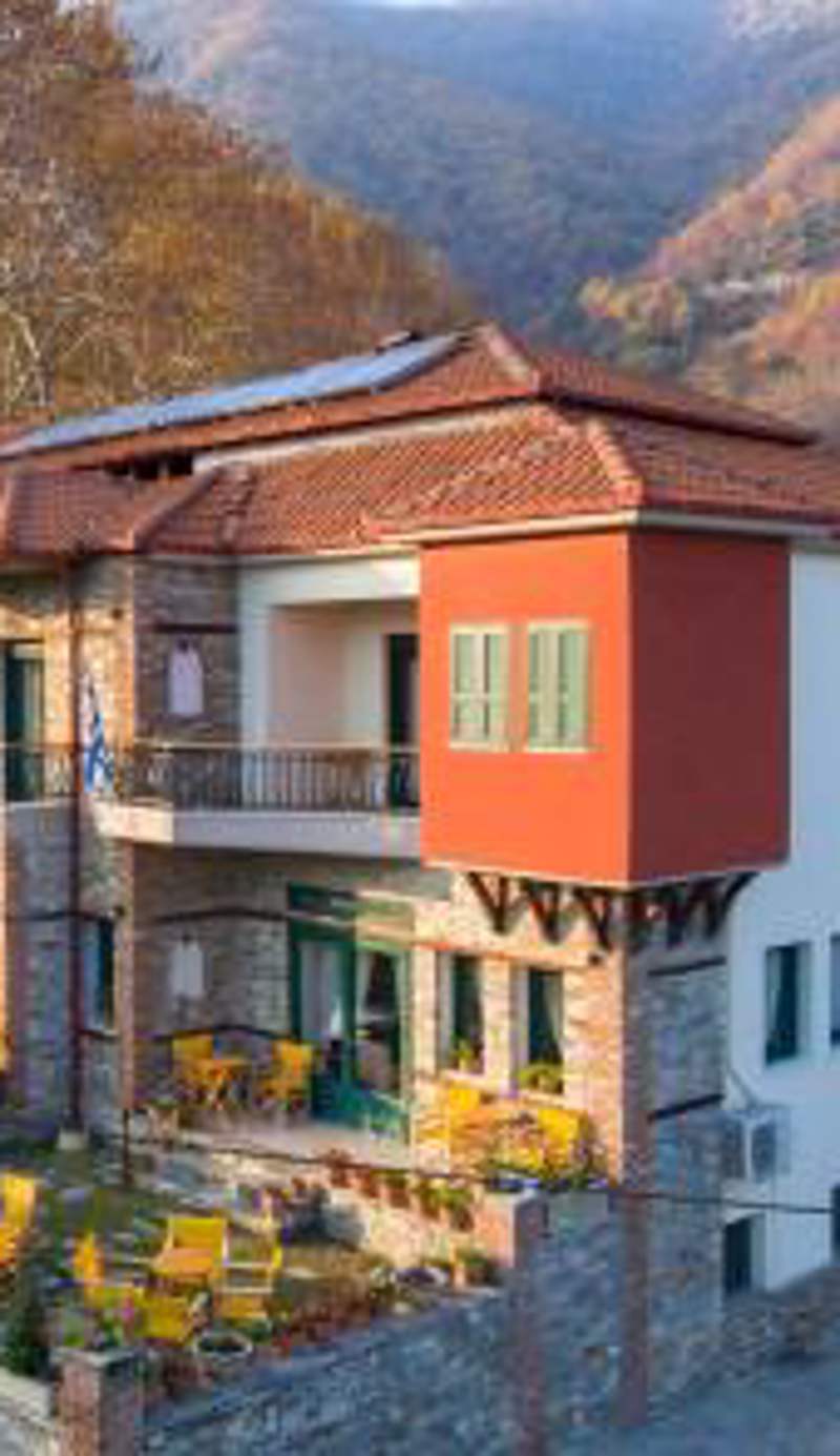 Evzin Hotel