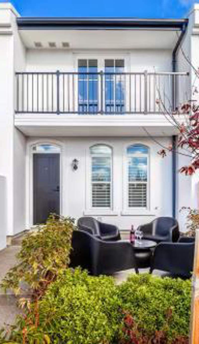 Retro Retreat